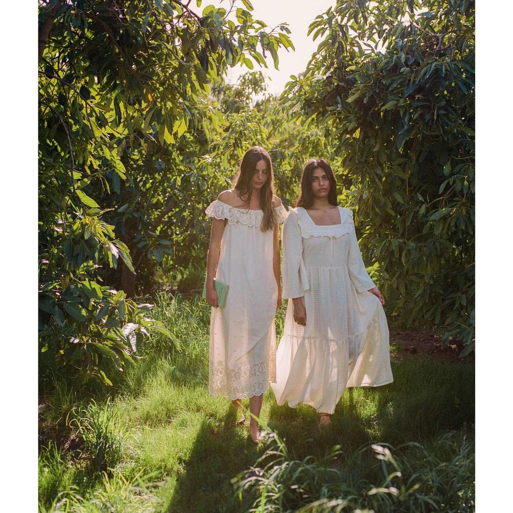 CHRISTY DAWN Mairin Off the Shoulder Maxi Dress In Elderflower Embroidery MEDIUM - Picture 2 of 7